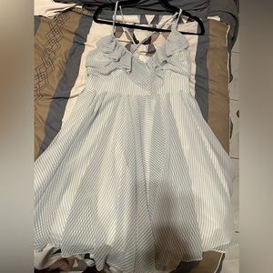 Guess women’s dress size 12 stepped baby blue and white